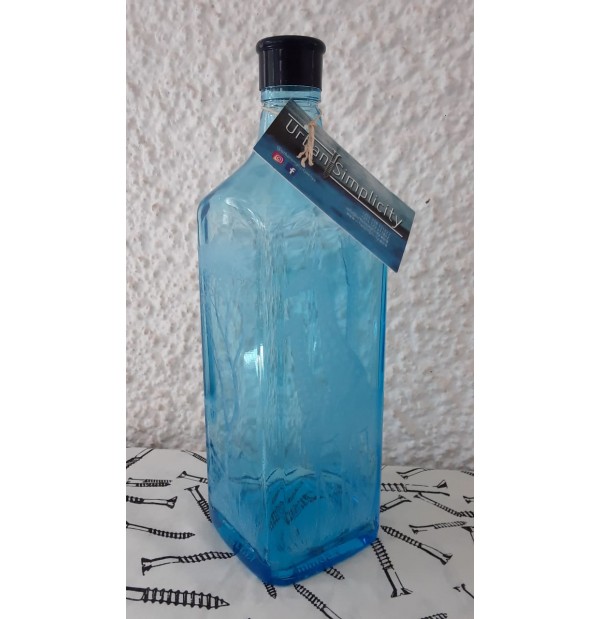 Recycled Glass Handengraved Water Bottles